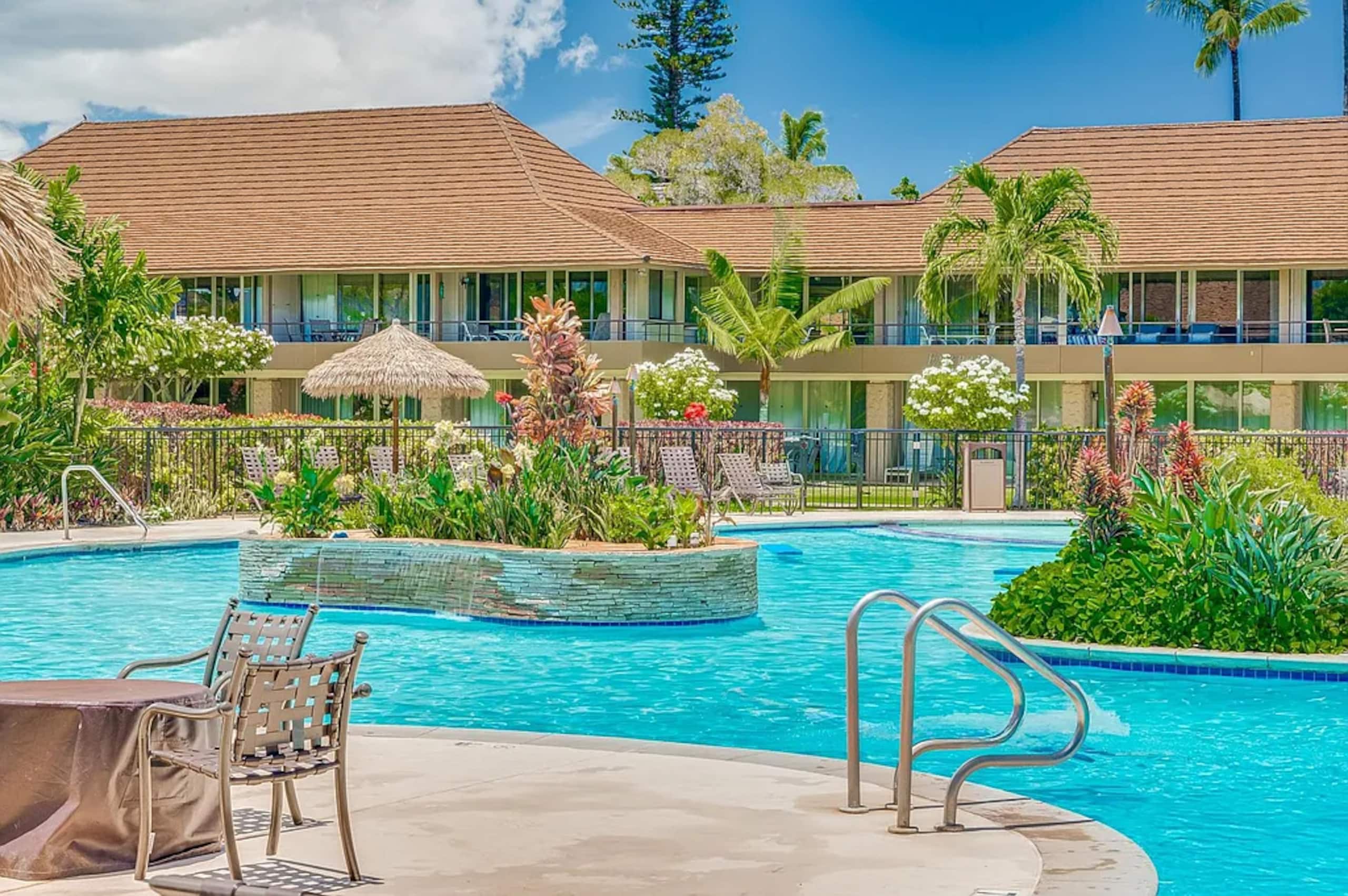 Condo in Lahaina · ★4.75 · 1 bedroom · 2 beds · 1 bath - Image 15