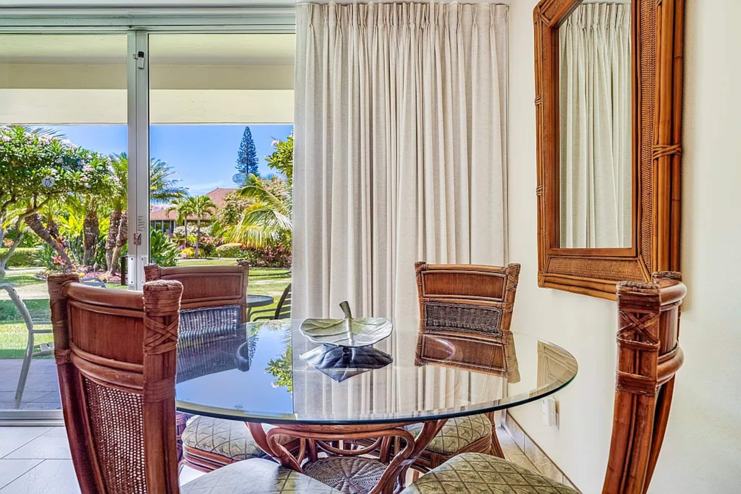 Condo in Lahaina · ★4.75 · 1 bedroom · 2 beds · 1 bath - Image 6