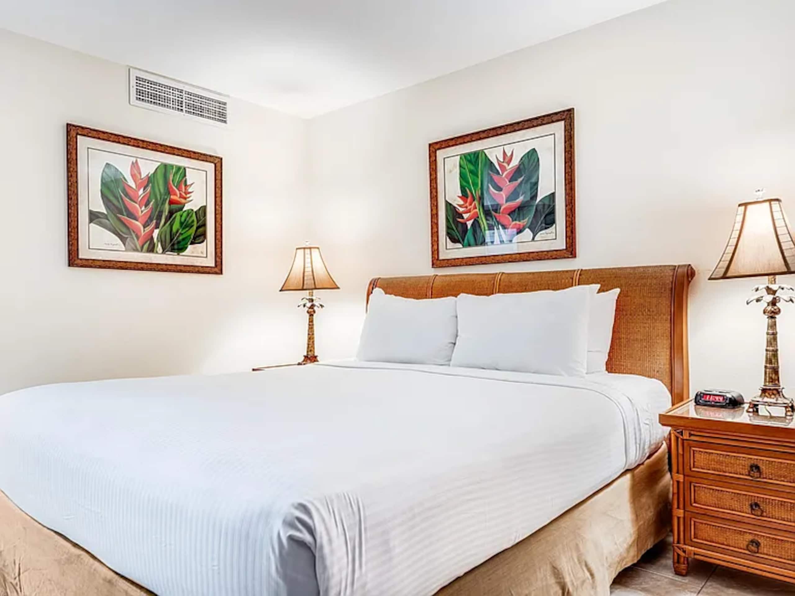 Condo in Lahaina · ★4.75 · 1 bedroom · 2 beds · 1 bath - Image 7