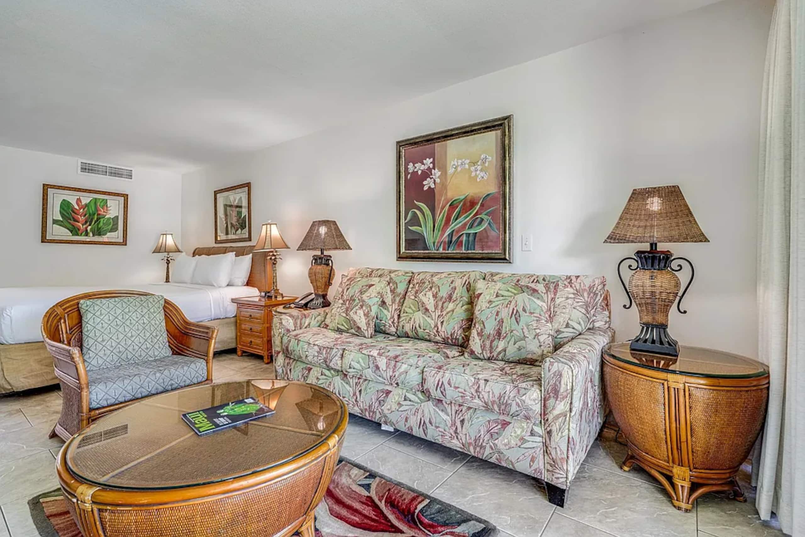 Condo in Lahaina · ★4.75 · 1 bedroom · 2 beds · 1 bath - Image 2