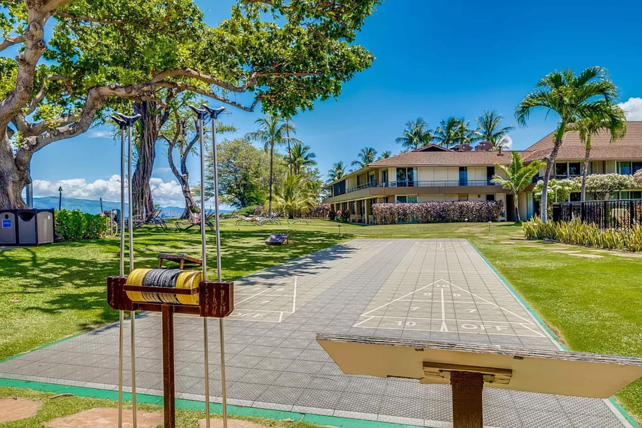 Condo in Lahaina · ★4.75 · 1 bedroom · 2 beds · 1 bath - Image 25