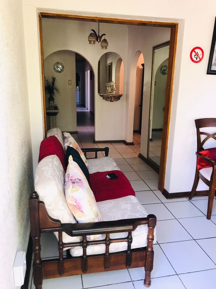 The Cozy Escape. - Vanderbijlpark