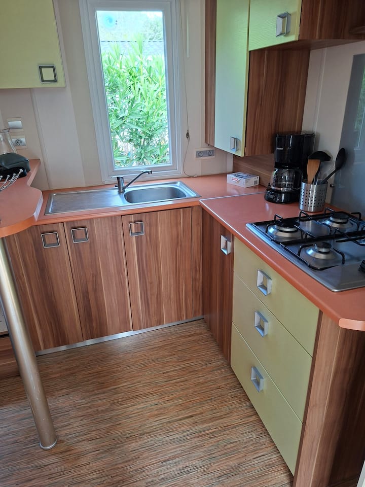 Camping Familial - Lourmarin