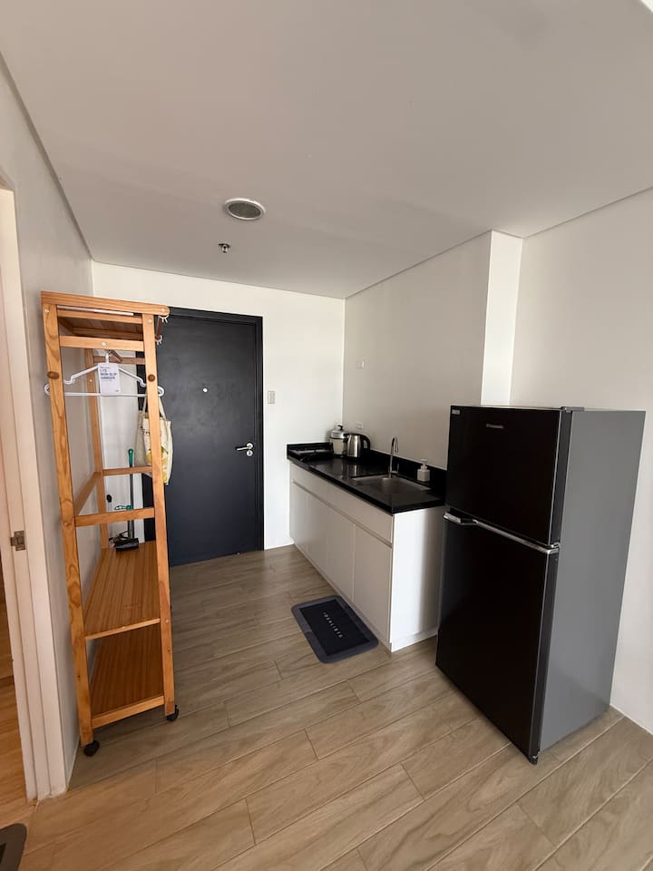 Central Studio Near It Prk|pool&gym|fast Wifi+desk - Cebu