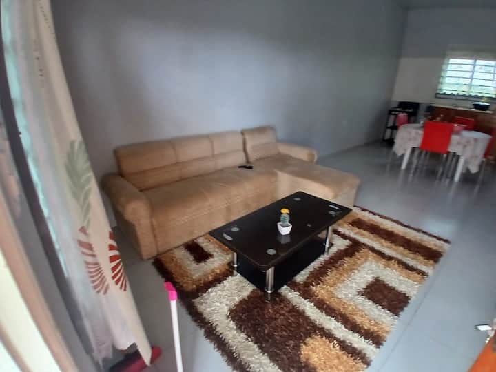 Maitidi Place Cozy 2-bedroom Apartment  With Pool - Suriname