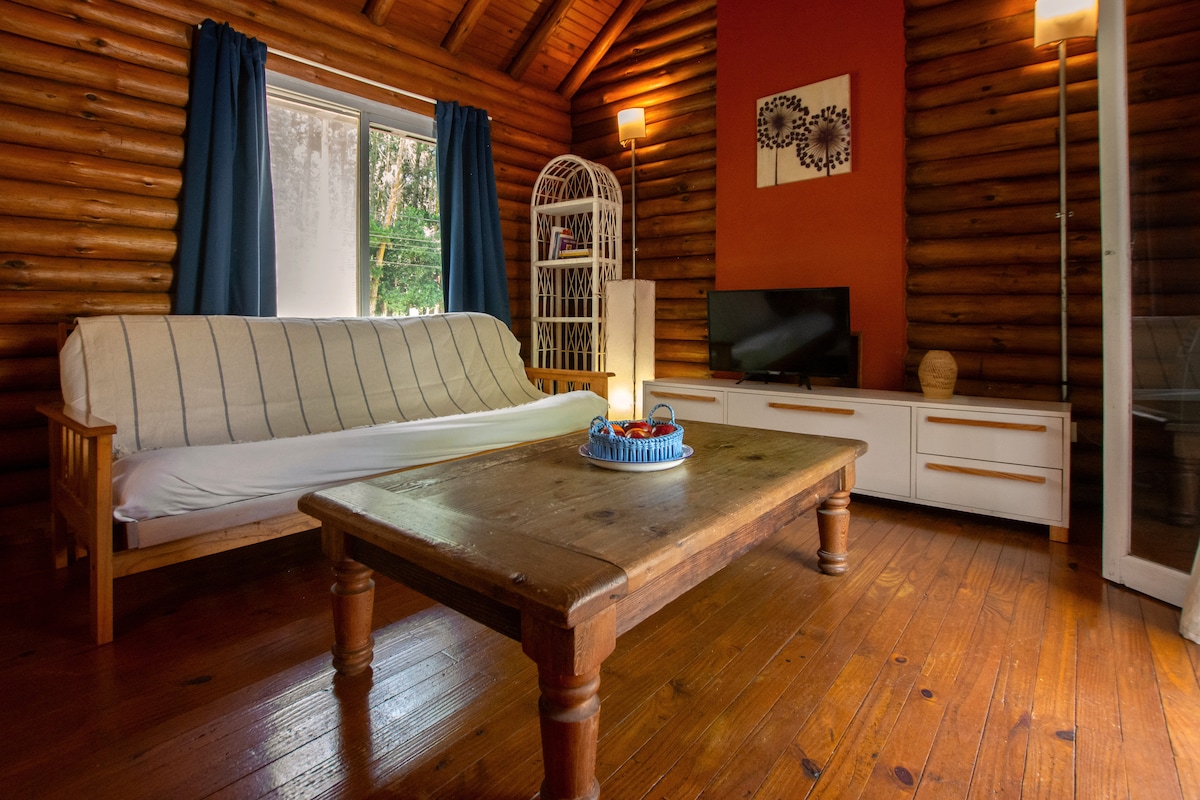 Top performing Airbnb: Pleyades - “Forest & Sea” Cabins in Mar De Las Pampas