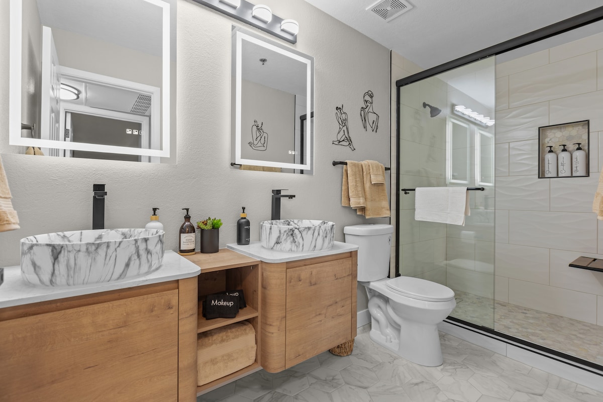 Modern Vegas Condo
