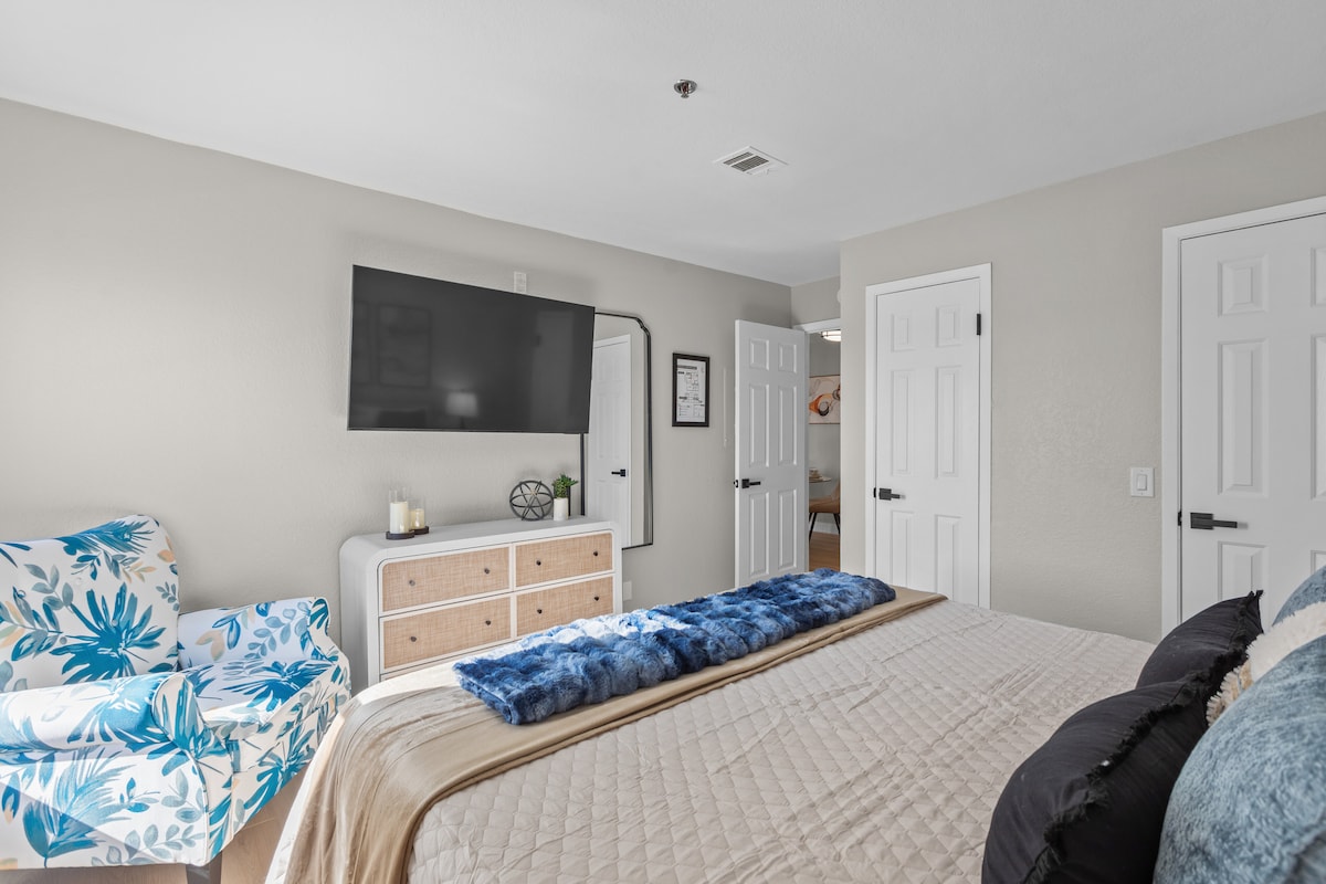 Modern Vegas Condo