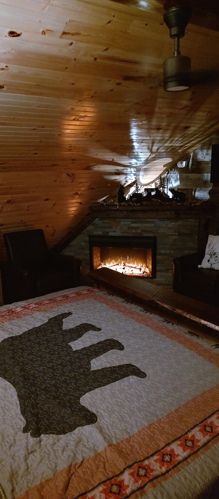The Loft At Sessler - Black Mountain
