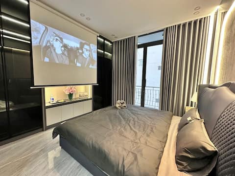 Luxury Studio 202 668 QT with open view