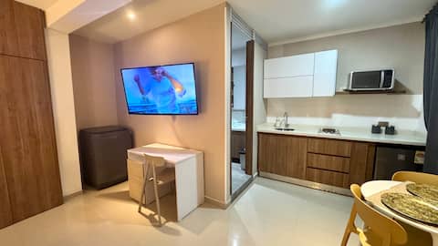 Popular Airbnb listing: Comfortable Studio Apartment in Caney