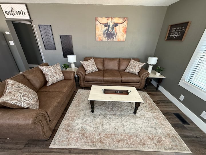 Cozy 2 Bedroom House - Paducah, KY