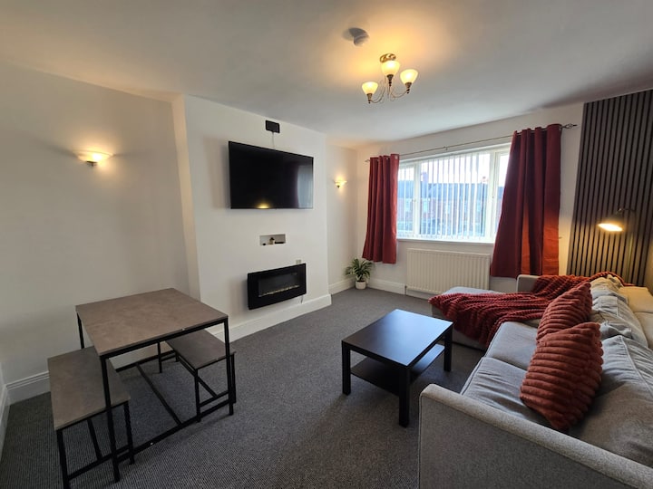 3br Comfort 5 Beds • Stays That Fit Your Schedule - Gateshead