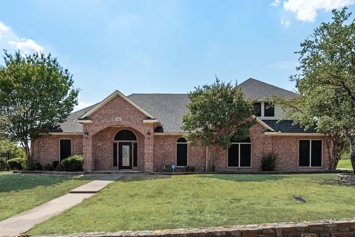 Vacay Or Stay-cay - Let Us Help With Your Get Away - Fort Worth, TX