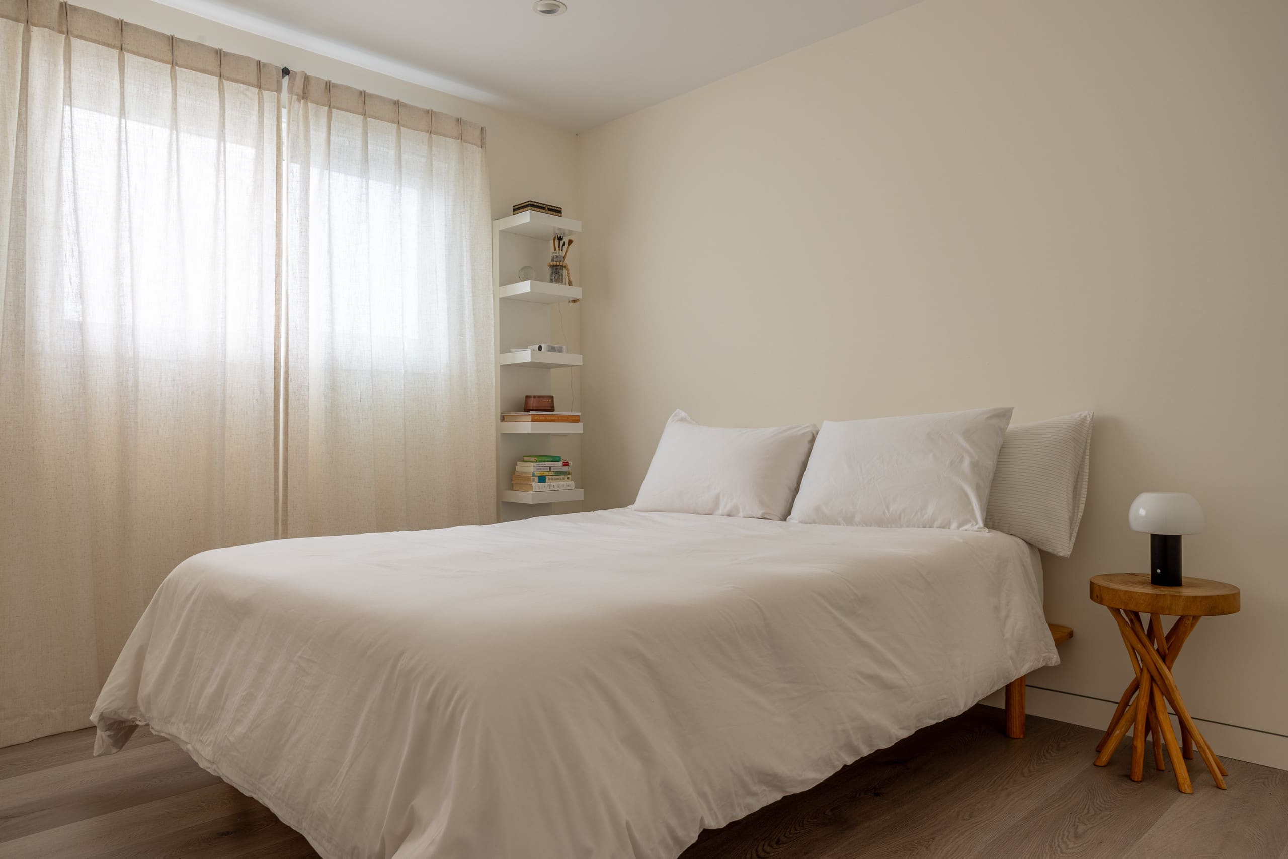 Home in San Francisco · ★4.97 · 2 bedrooms · 2 beds · 2 baths - Image 26