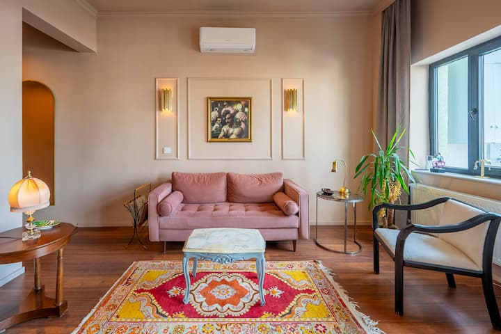 The Pink Flat With A View - Küçükköy
