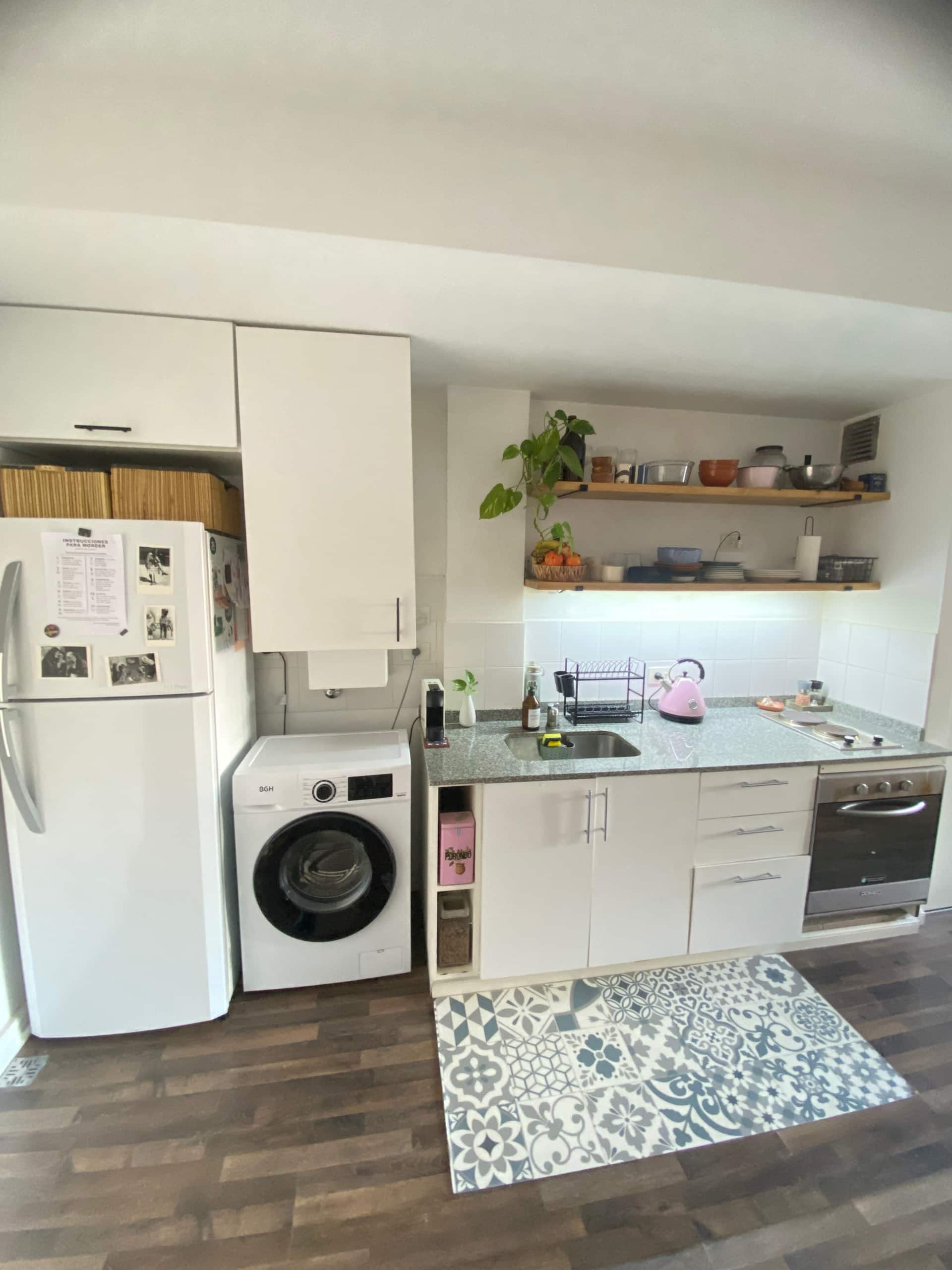 Kitnet com varanda em Villa Urquiza