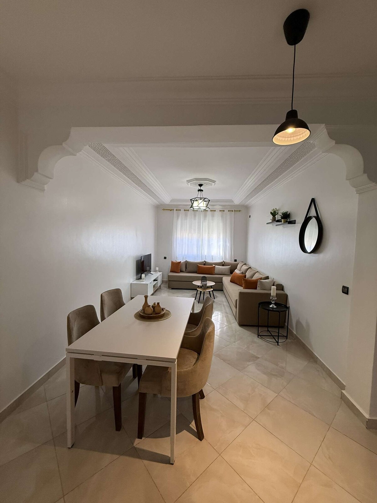 მისაღები სივრცე