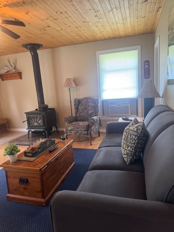 Cozy Cottage/cabin On Big Rideau Lake Rideau Ferry - Smiths Falls