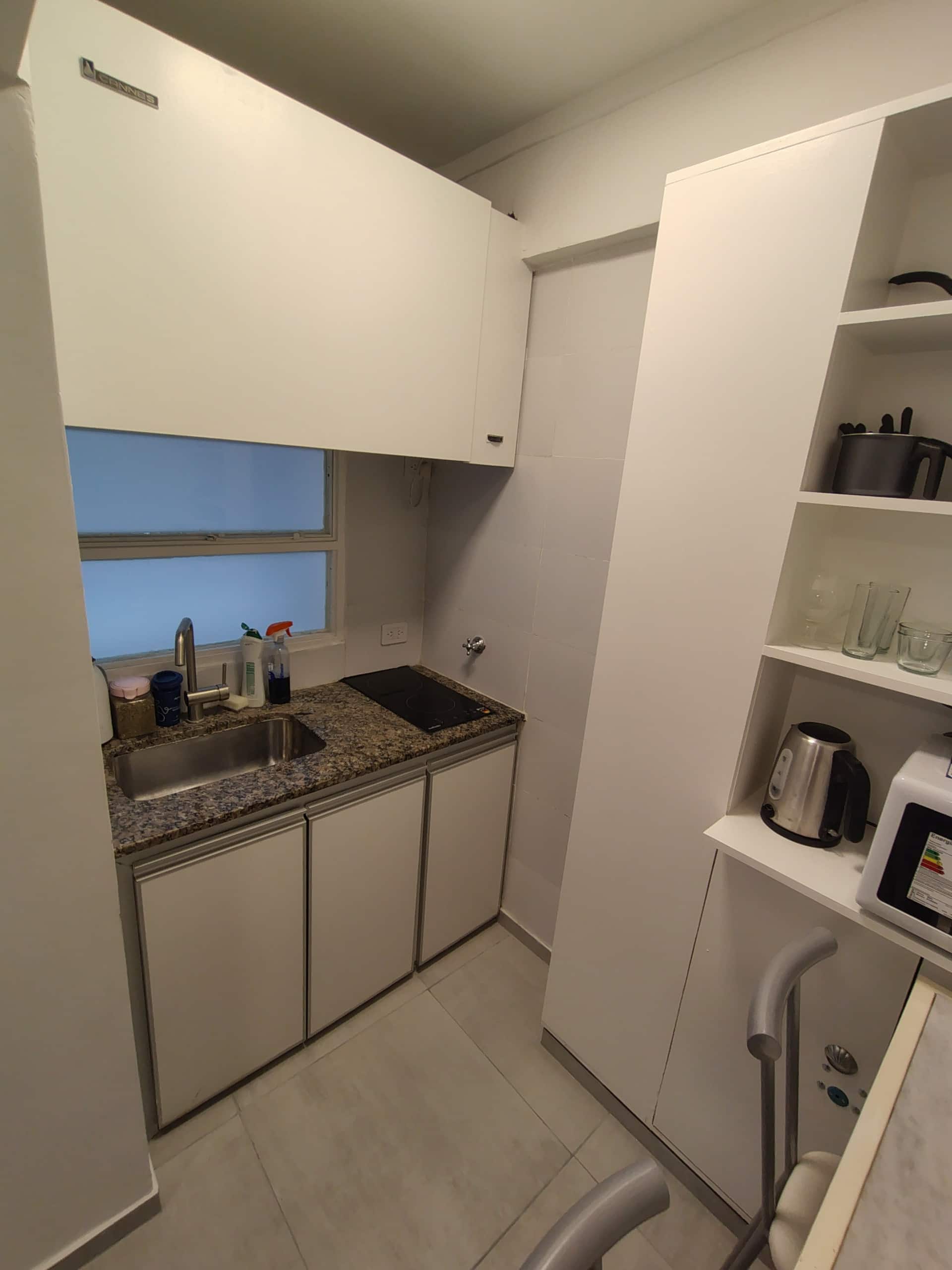 Kitnet reformada em Recoleta