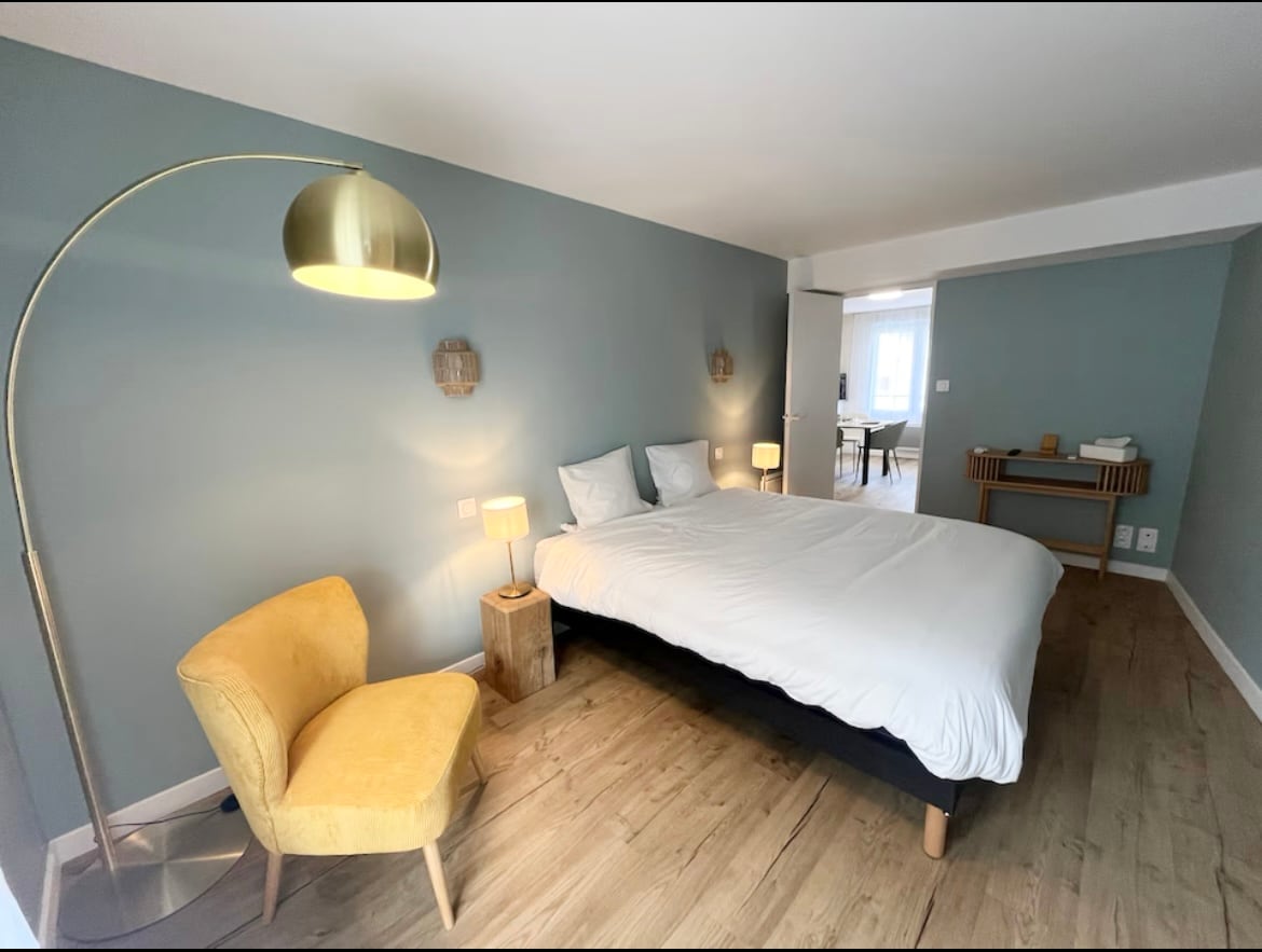 Გასაშლელი დივანი ზომით 160x200