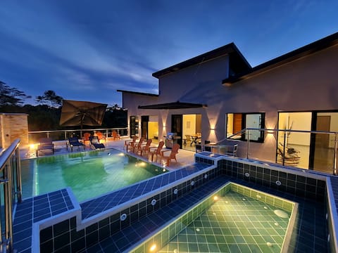 BosqueVivo - Luxury cabin with pool in Doradal