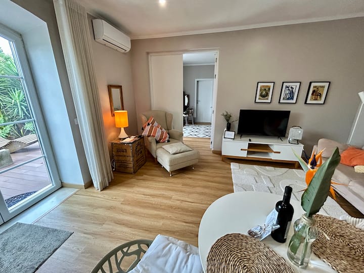 Do Padre - Stilvolles Apartment Mit Terrasse - Torres Novas