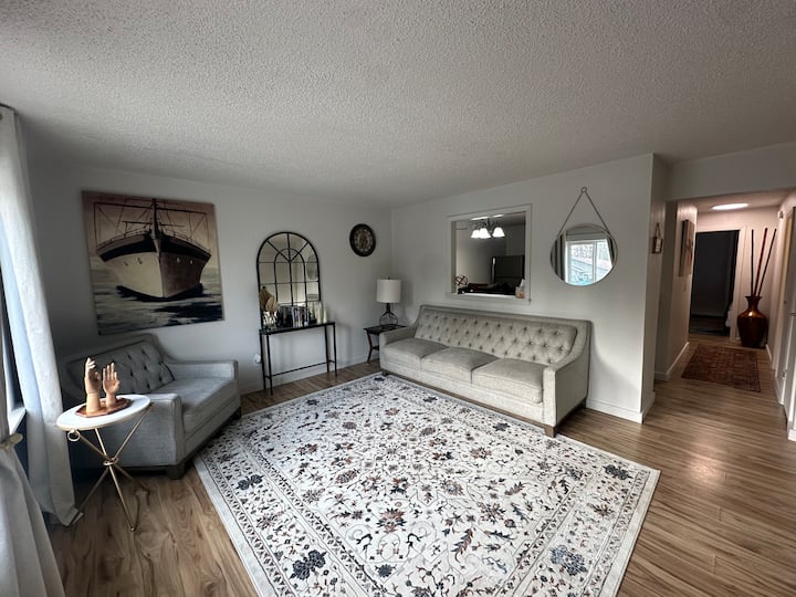 Relaxing & Private Apartment - Fairbanks, AK