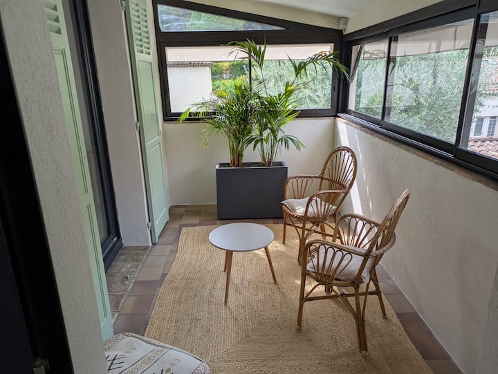 Appartement 2 Pièces Avec Véranda - Roquefort-les-Pins