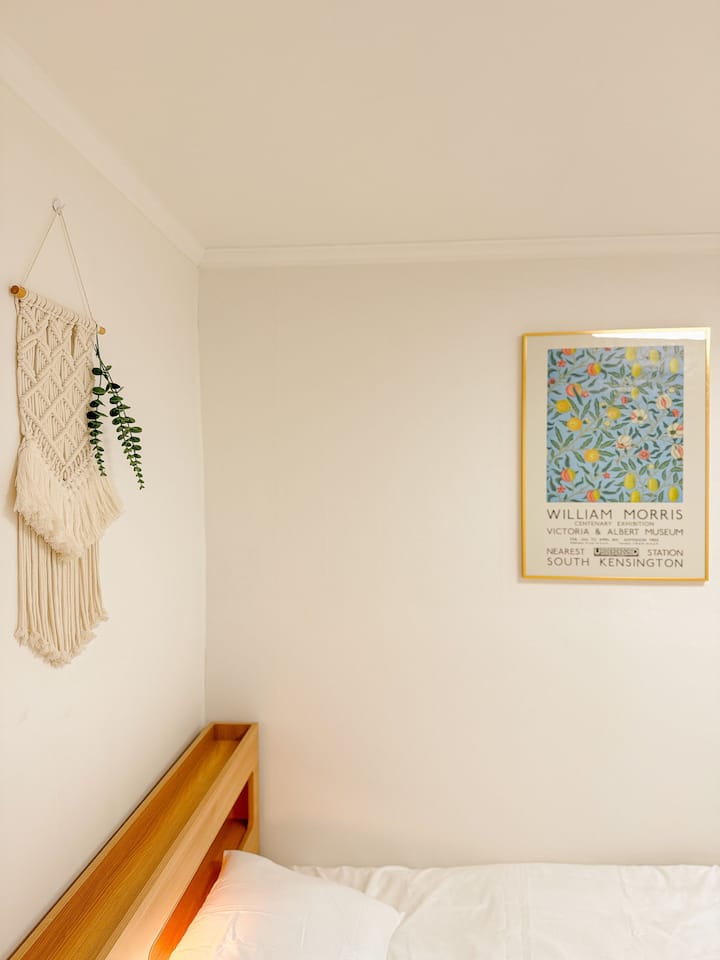 غرفة النوم 2