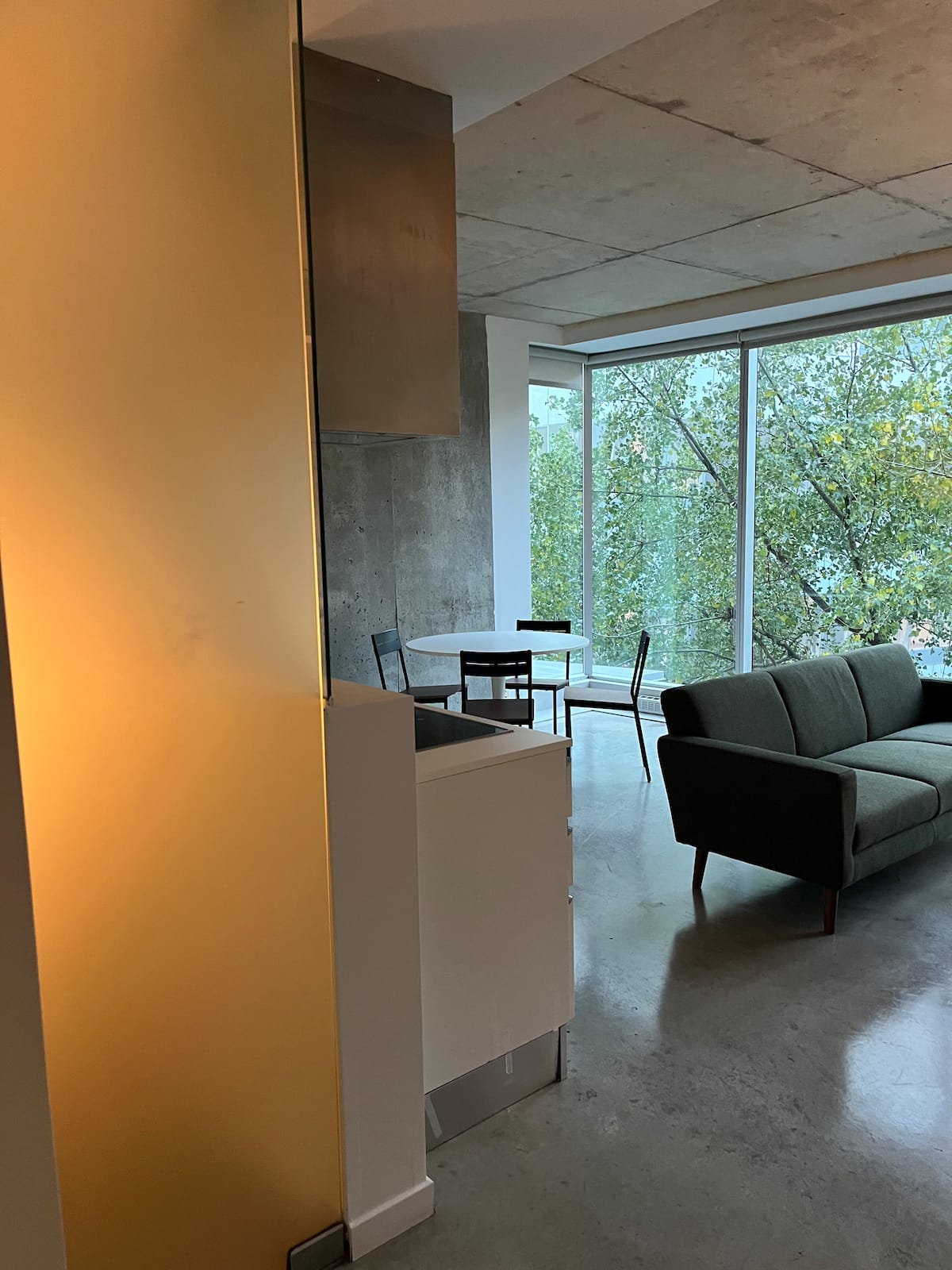UD - 04 loft — 1