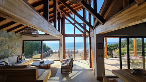 Casa Peumayen Curanipe house with access to the sea