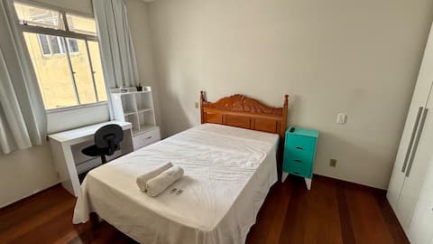 Imóvel de sucesso: 800 meters from UFV/ 100 meters from the bus station em Viçosa