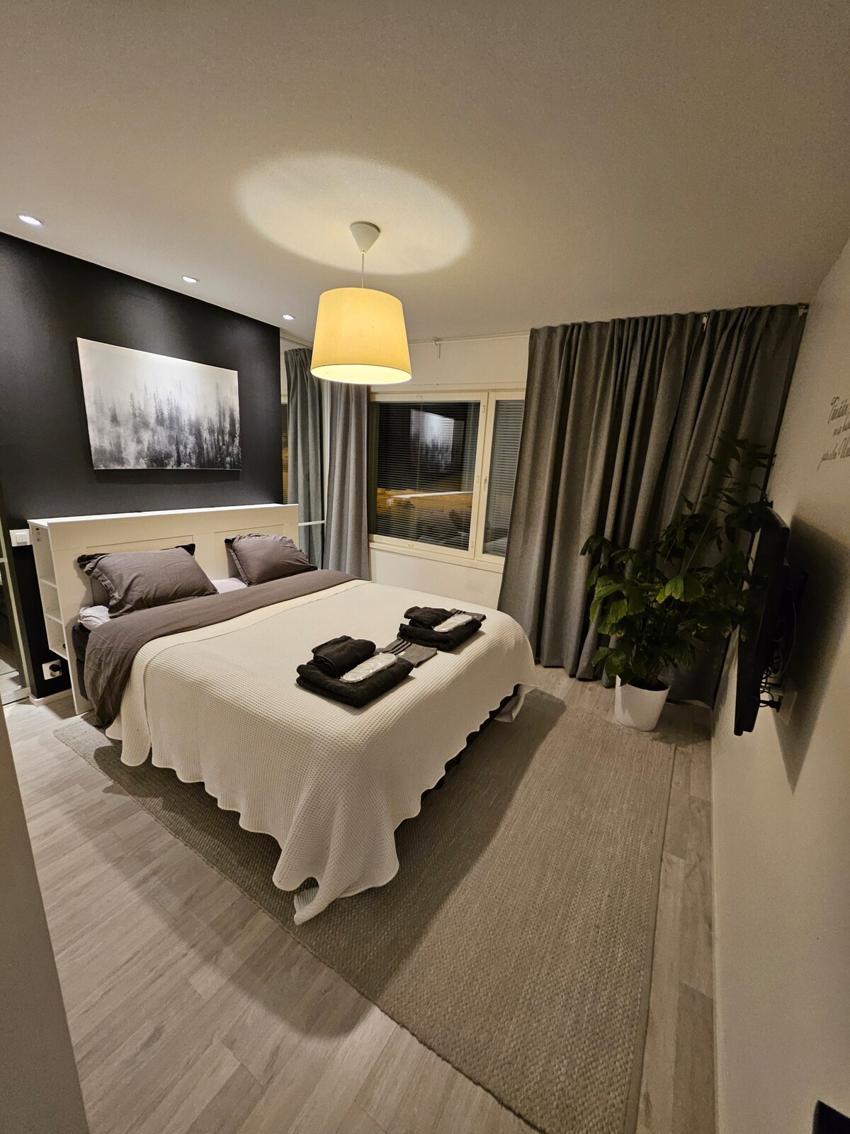 საძინებელი 1