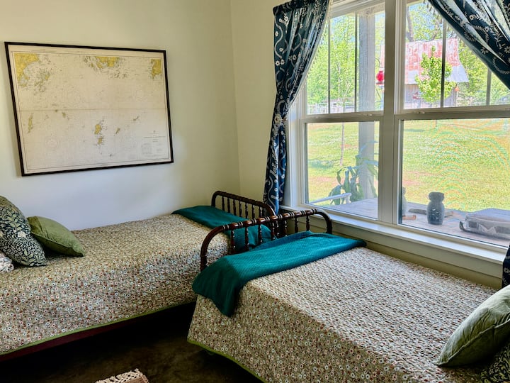 Schlafzimmer 2