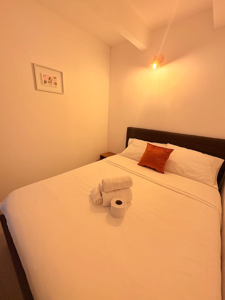 غرفة النوم 2