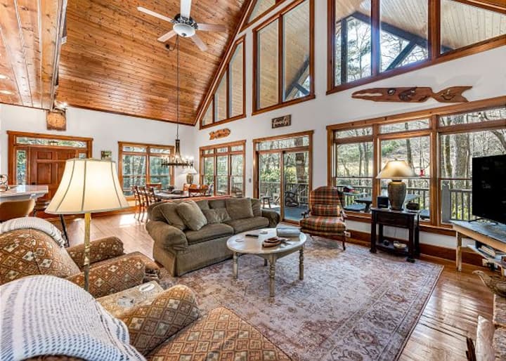 Heaven On Eleven - Cashiers, NC