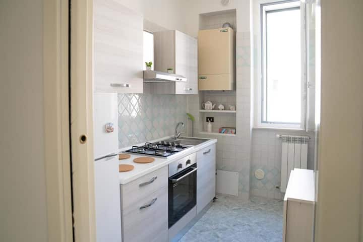 Appartamento Bari Zona Policlinico - バーリ