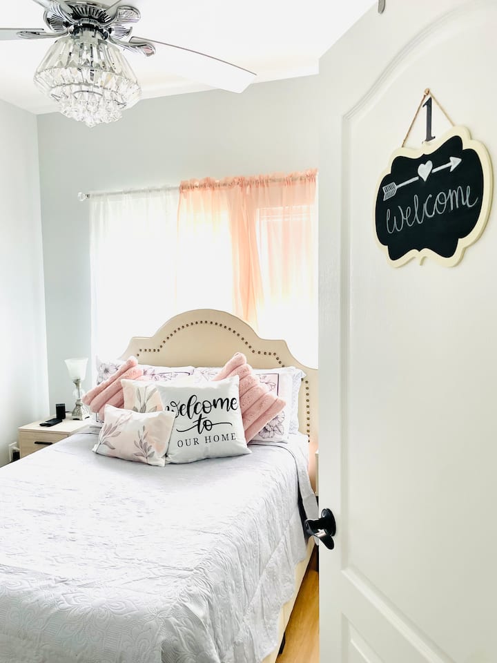 Home For The Guests - Gainesville, VA