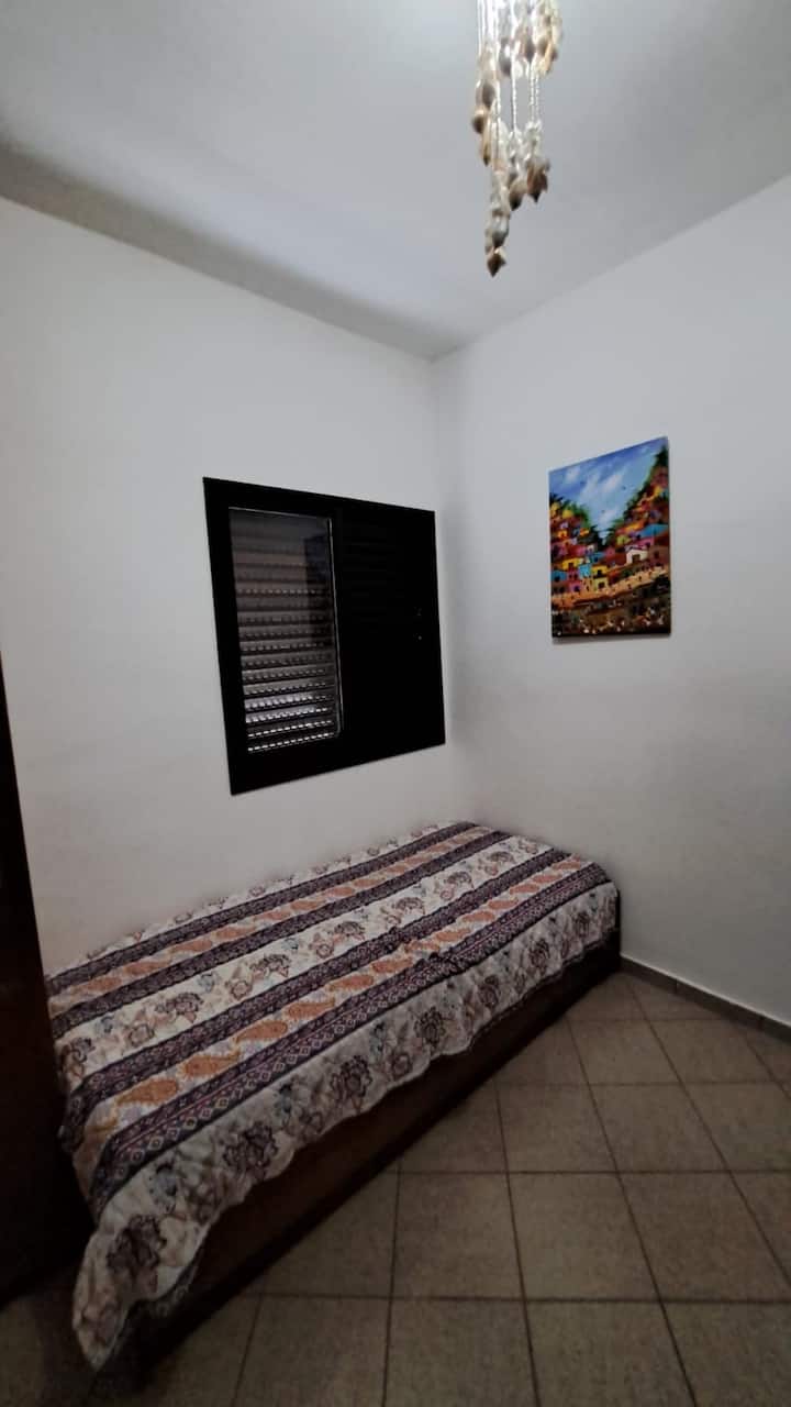 Dhomë gjumi 2
