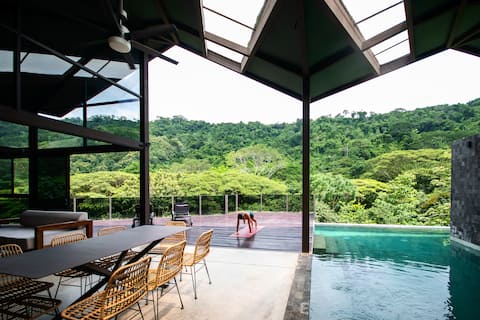 Jungle Designer Retreat close to Punta Leona beach