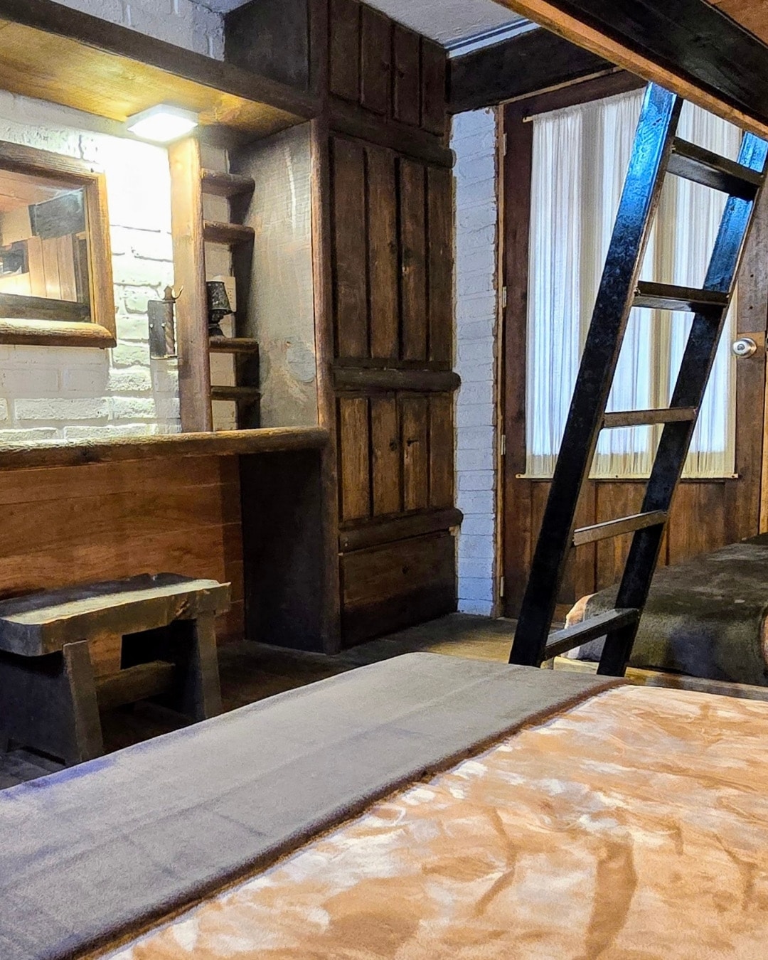 غرفة النوم 8