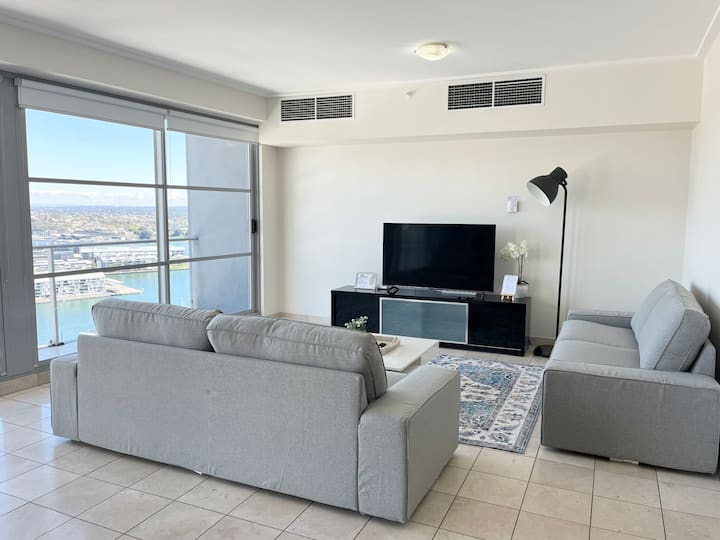 City Harbourview Three Bedrooms Penthouse - Crows Nest