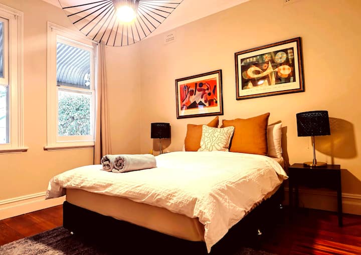 საძინებელი 1