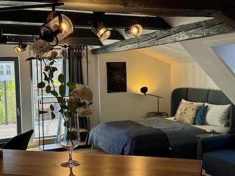 NUVANAflats-Loft522 Roof terrace & Altstadtflair