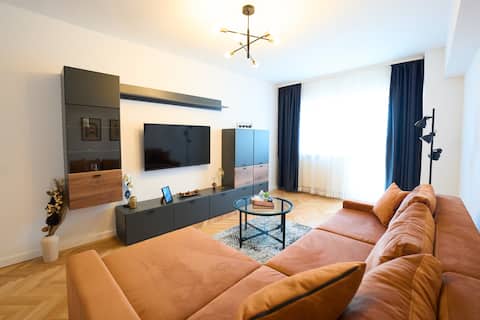 Successful Airbnb property: Zen Ultracentral Apartment | Stylish & Cozy in Craiova