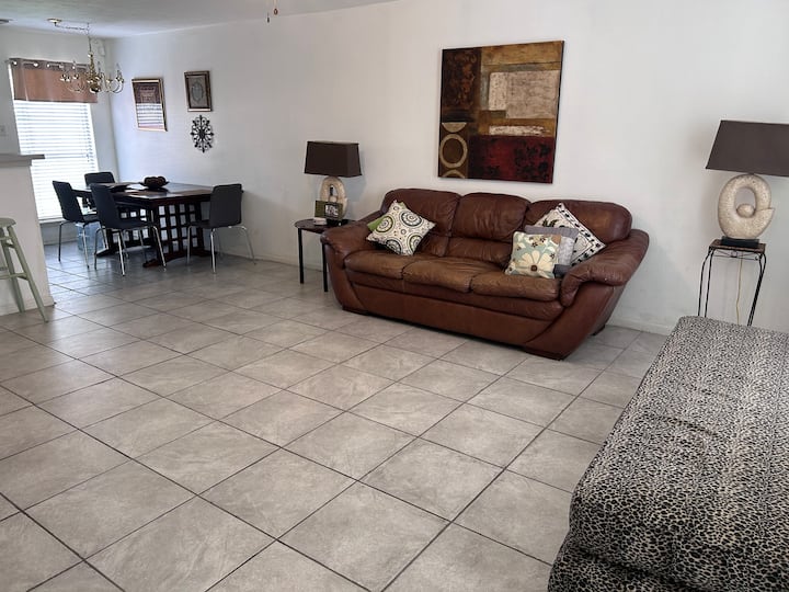Cozy 3br Near Kemah & Downtown - Deer Park, TX