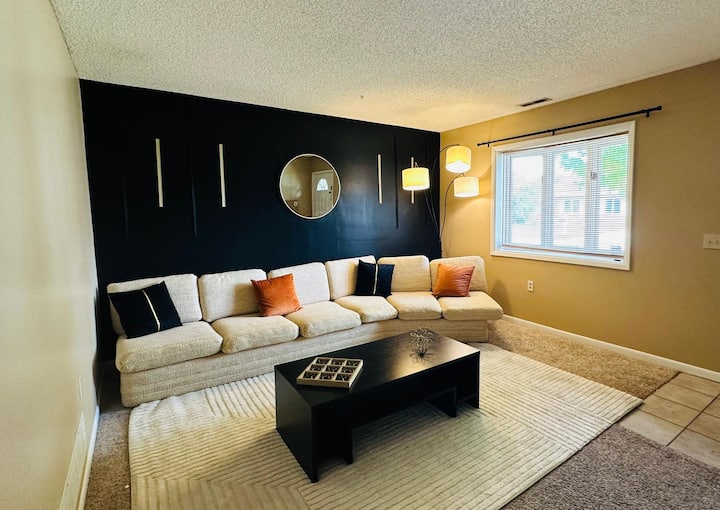 Calm & Cozy Trenton Getaway - Hamilton, OH
