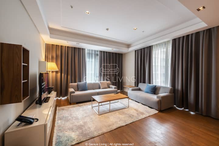 Elegant 4br Apartment | Pool&housekeeping |147 M² - İstanbul