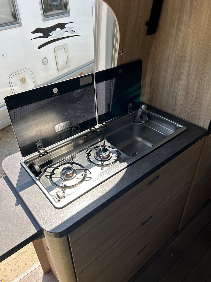 Autocaravana 4 Pax Km Ilimitados - San Sebastián de los Reyes